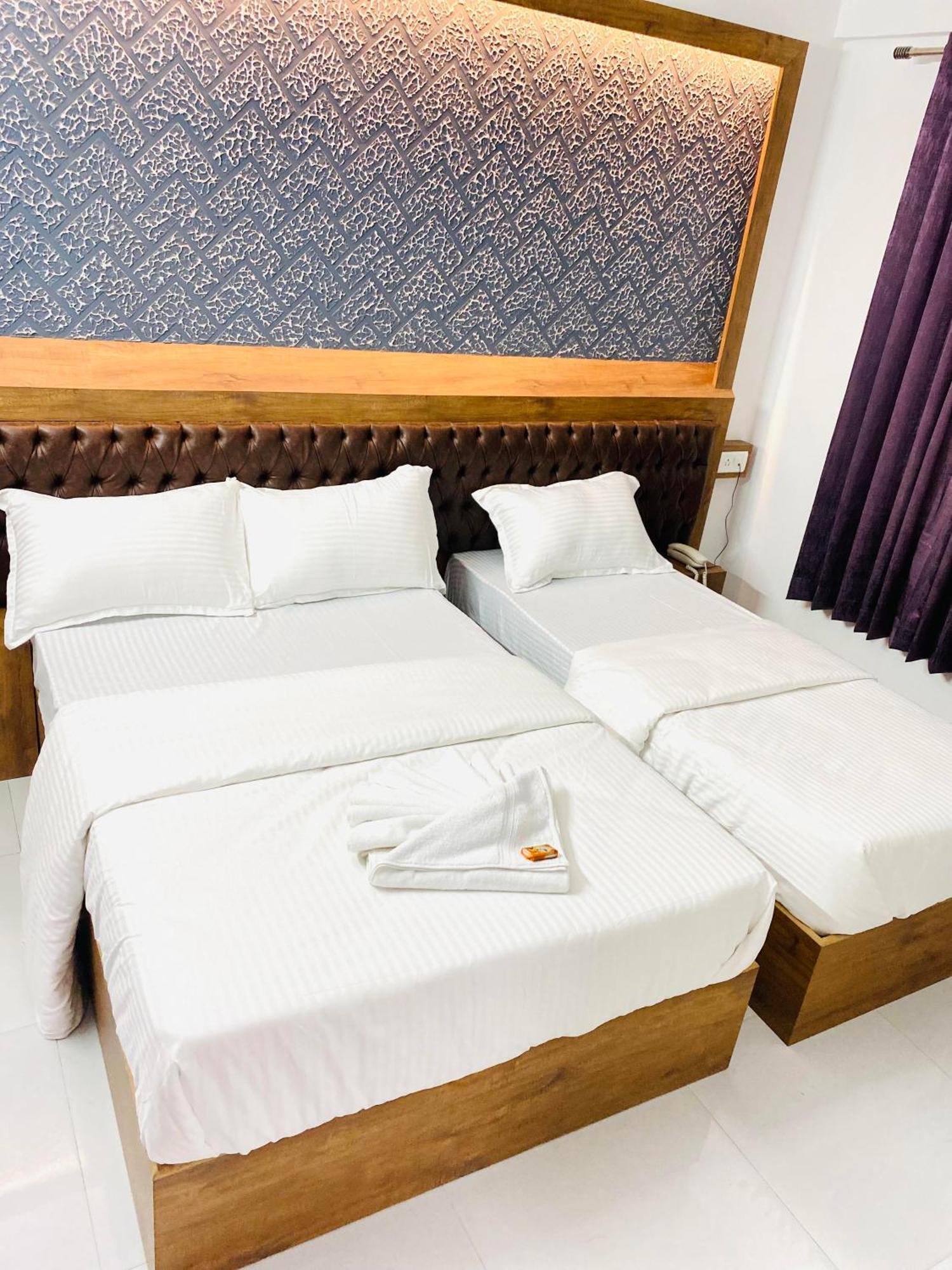 B Six Hotel Bangalore Ngoại thất bức ảnh
