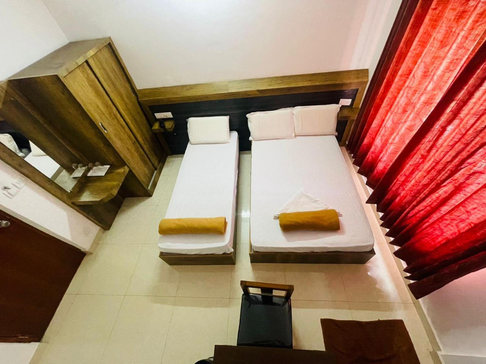 B Six Hotel Bangalore Ngoại thất bức ảnh