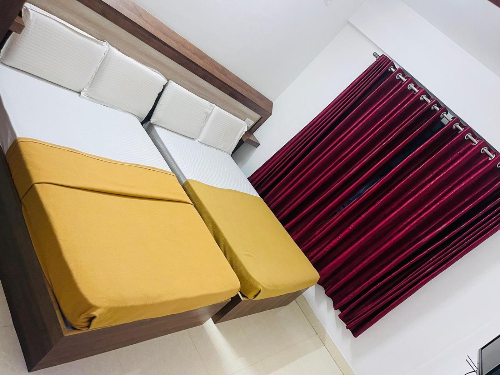 B Six Hotel Bangalore Ngoại thất bức ảnh