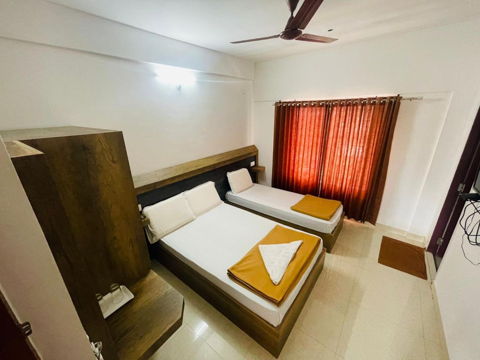 B Six Hotel Bangalore Ngoại thất bức ảnh