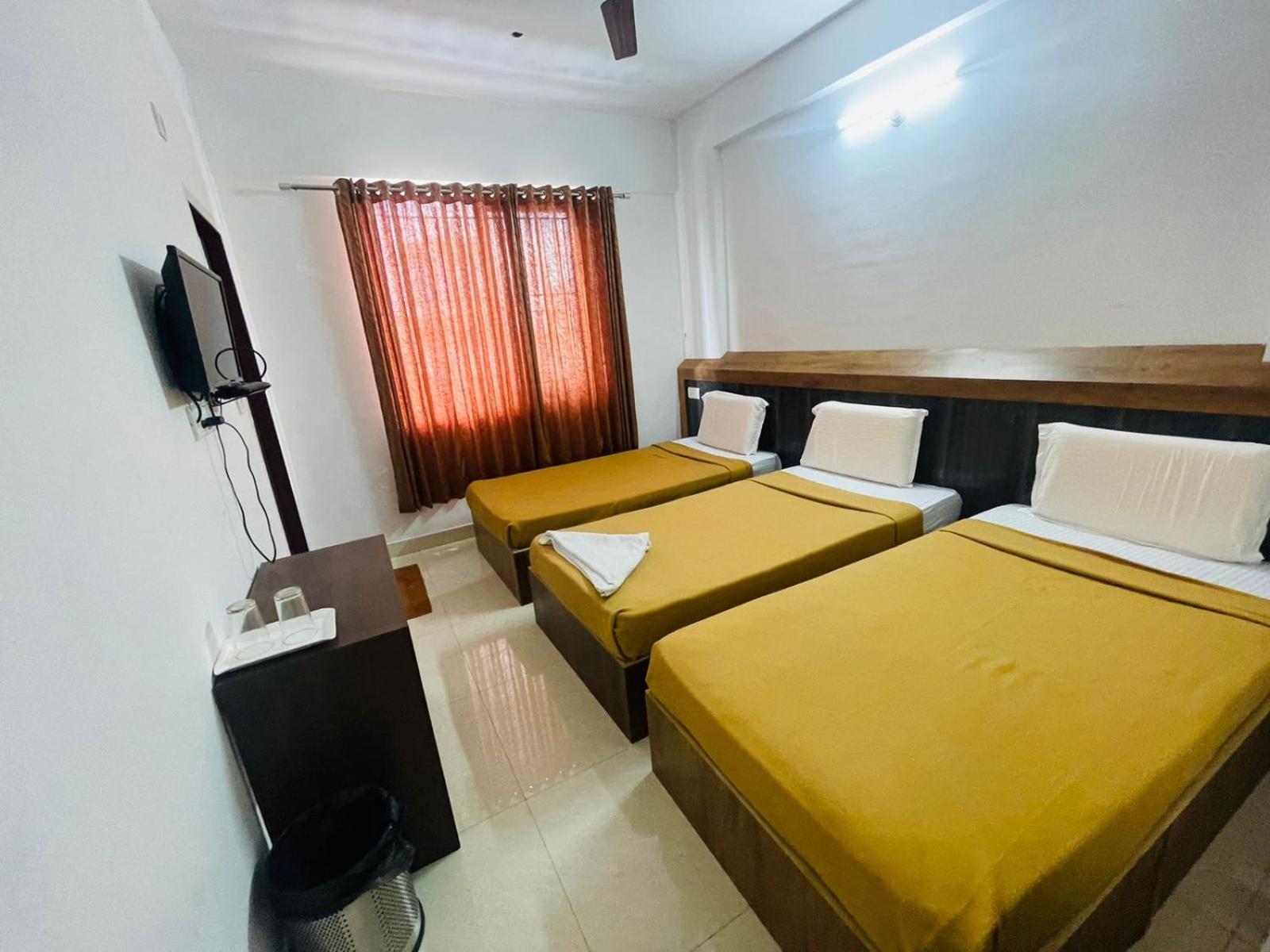 B Six Hotel Bangalore Ngoại thất bức ảnh