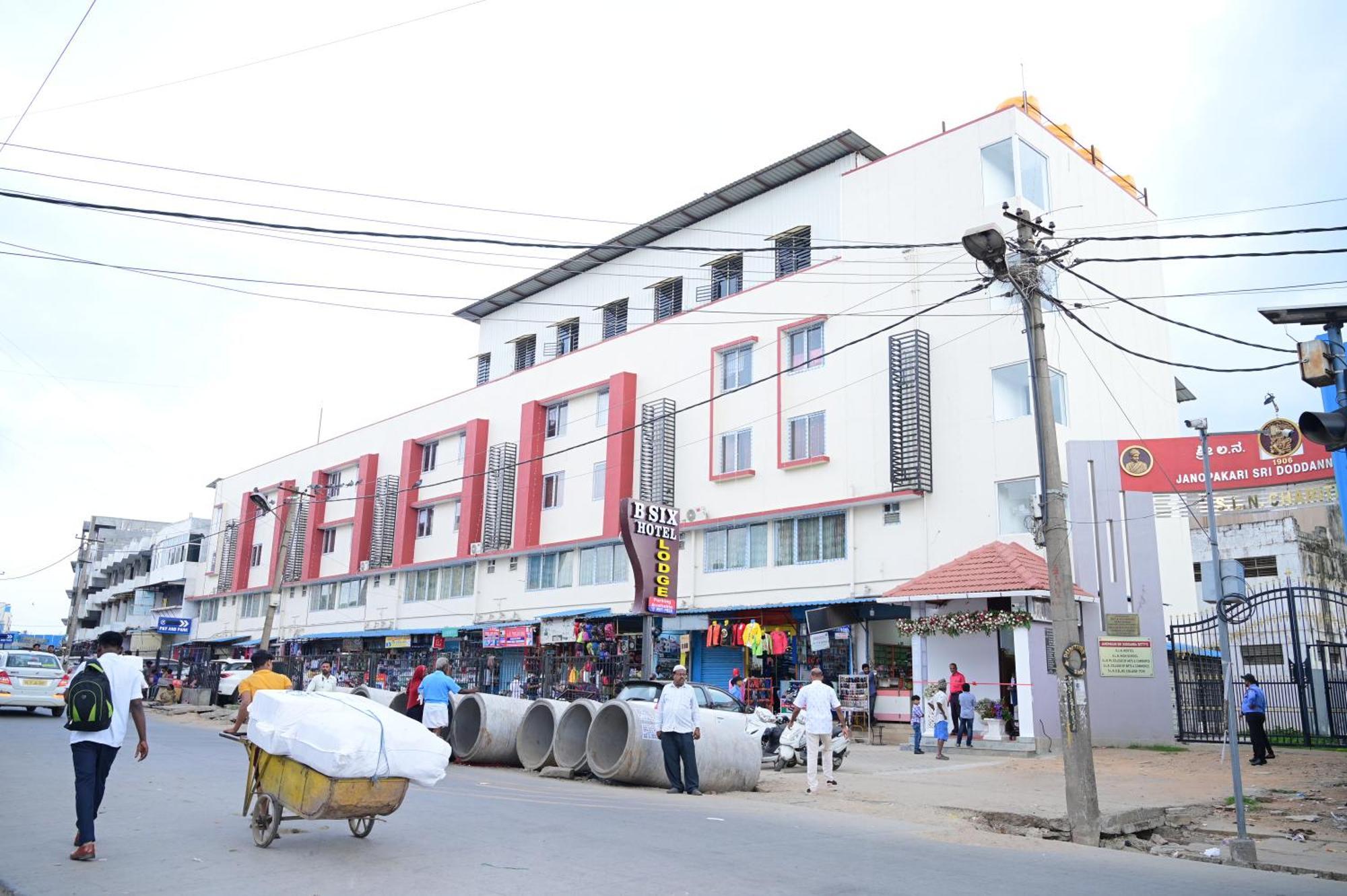 B Six Hotel Bangalore Ngoại thất bức ảnh