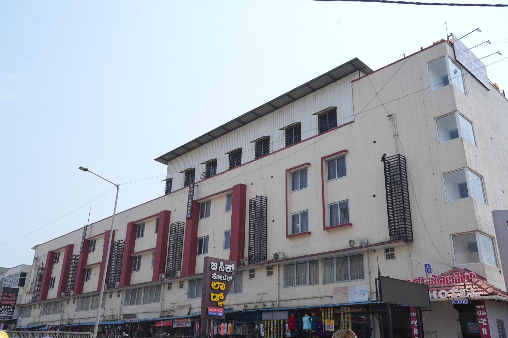 B Six Hotel Bangalore Ngoại thất bức ảnh