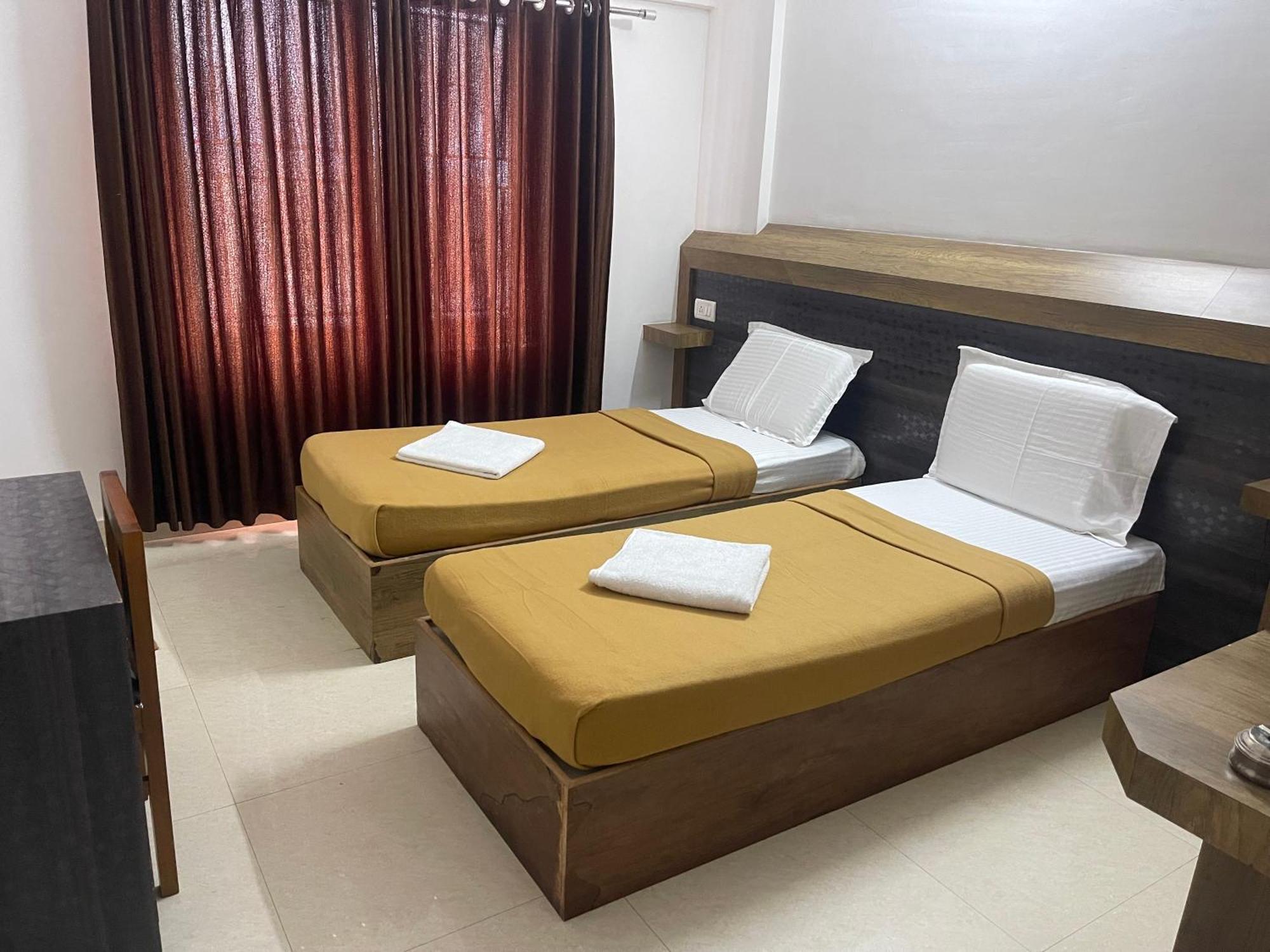 B Six Hotel Bangalore Ngoại thất bức ảnh