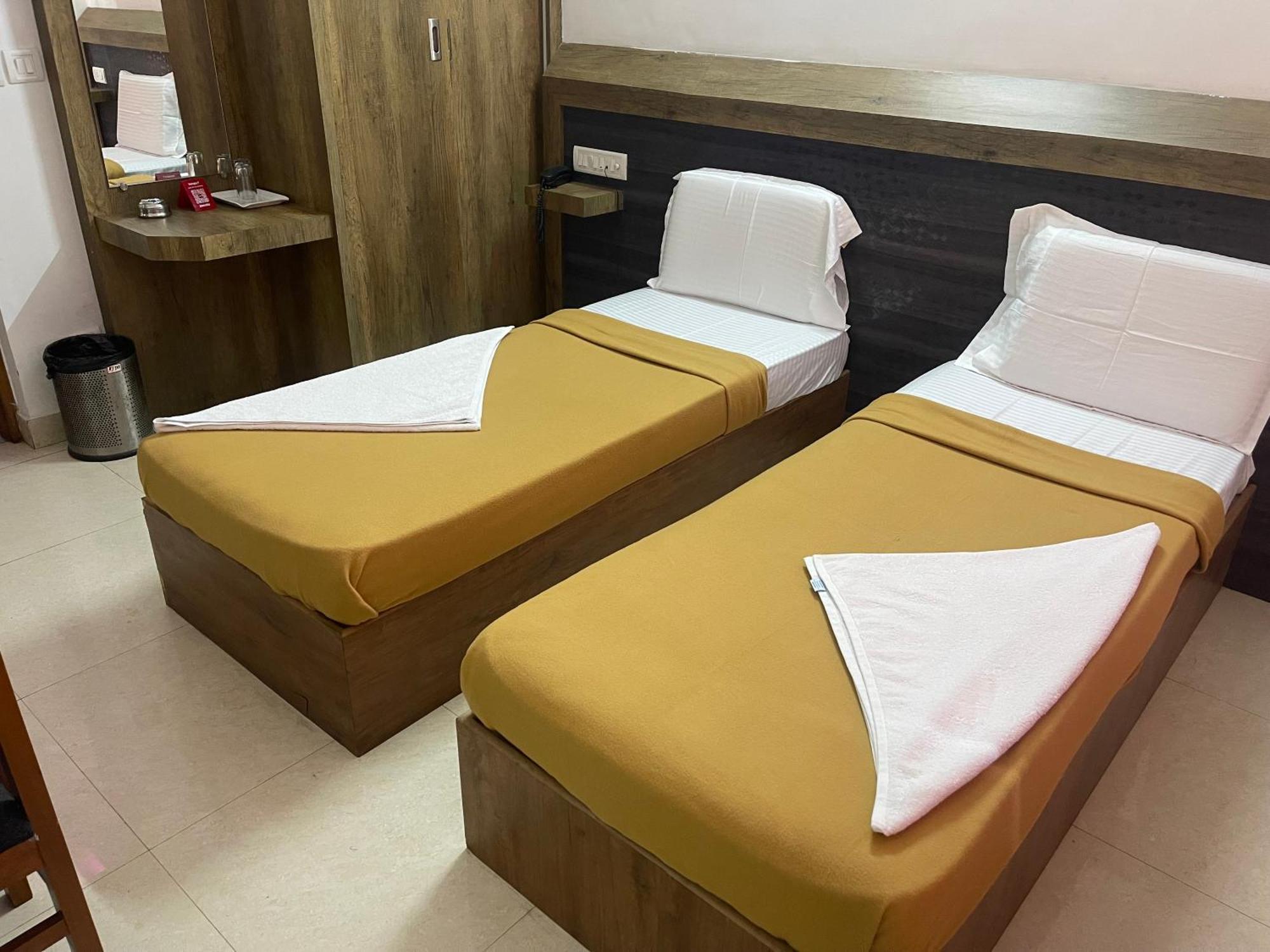 B Six Hotel Bangalore Ngoại thất bức ảnh