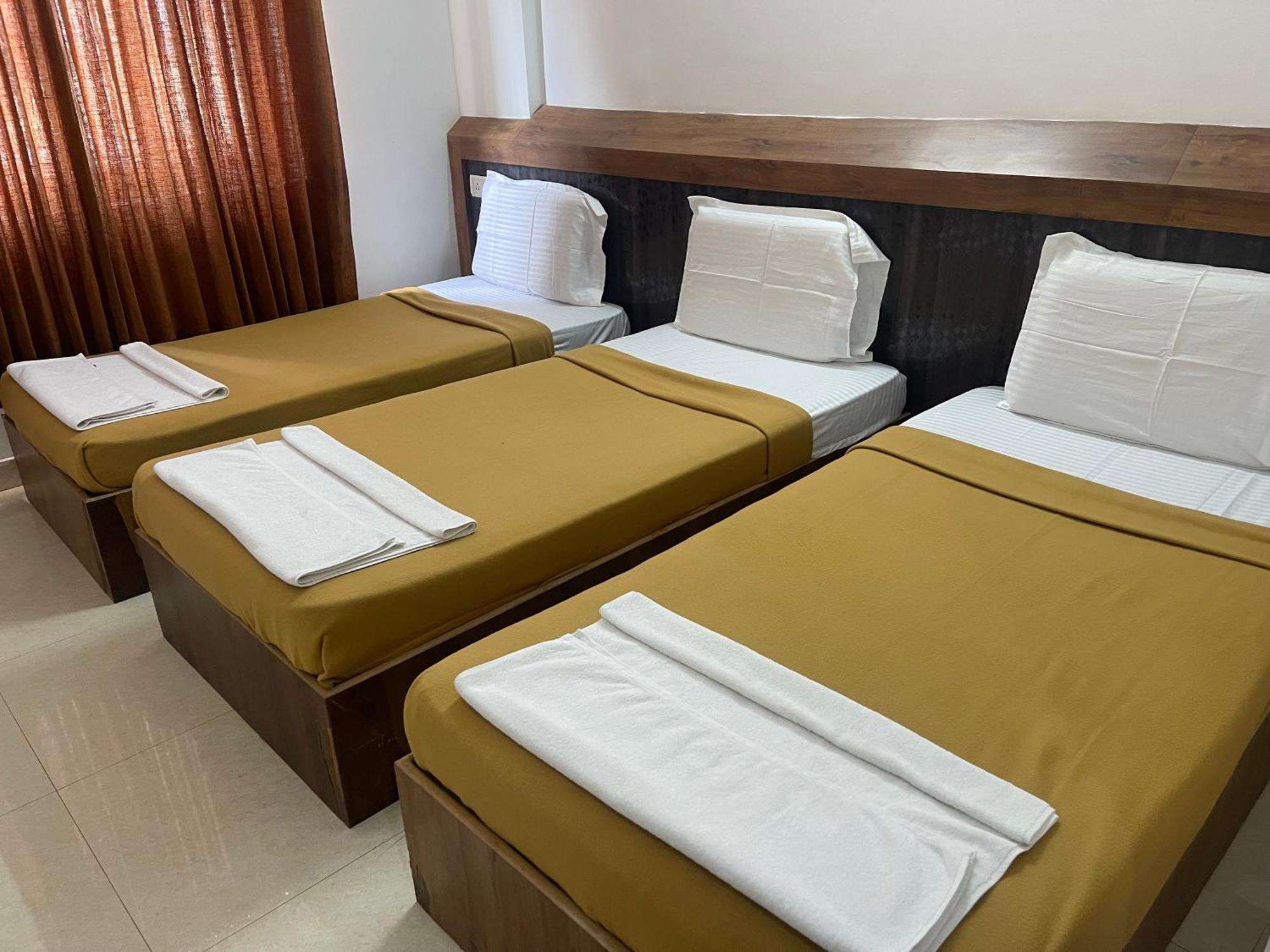B Six Hotel Bangalore Ngoại thất bức ảnh