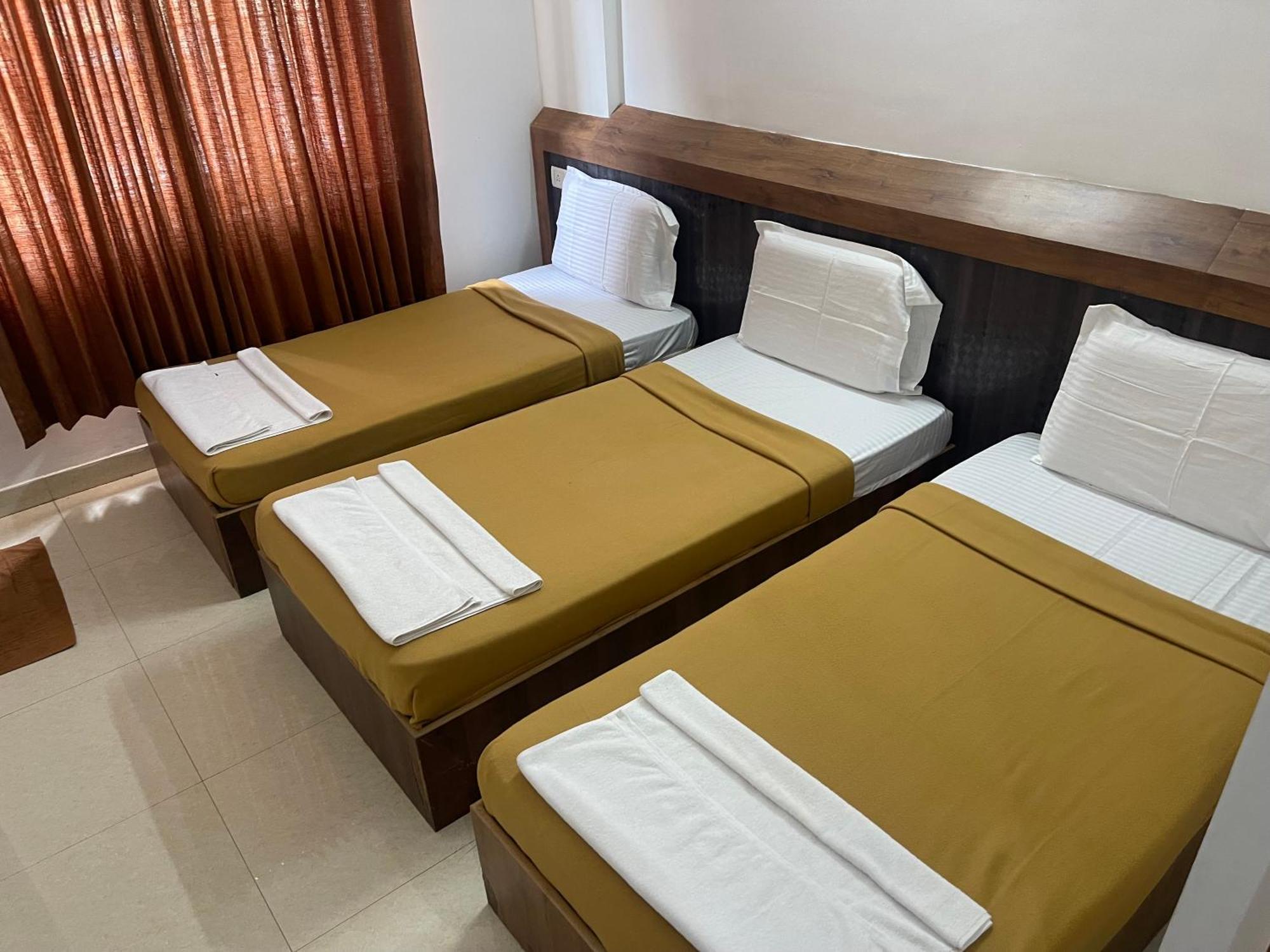 B Six Hotel Bangalore Ngoại thất bức ảnh
